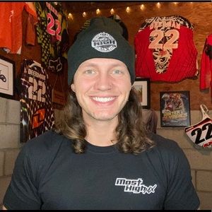 Meet your Posher, Destin